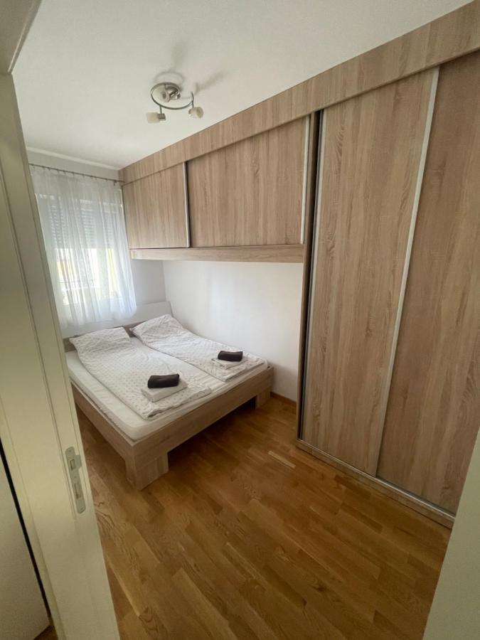 Ferienwohnung Novi Sad Apartman Exterior foto